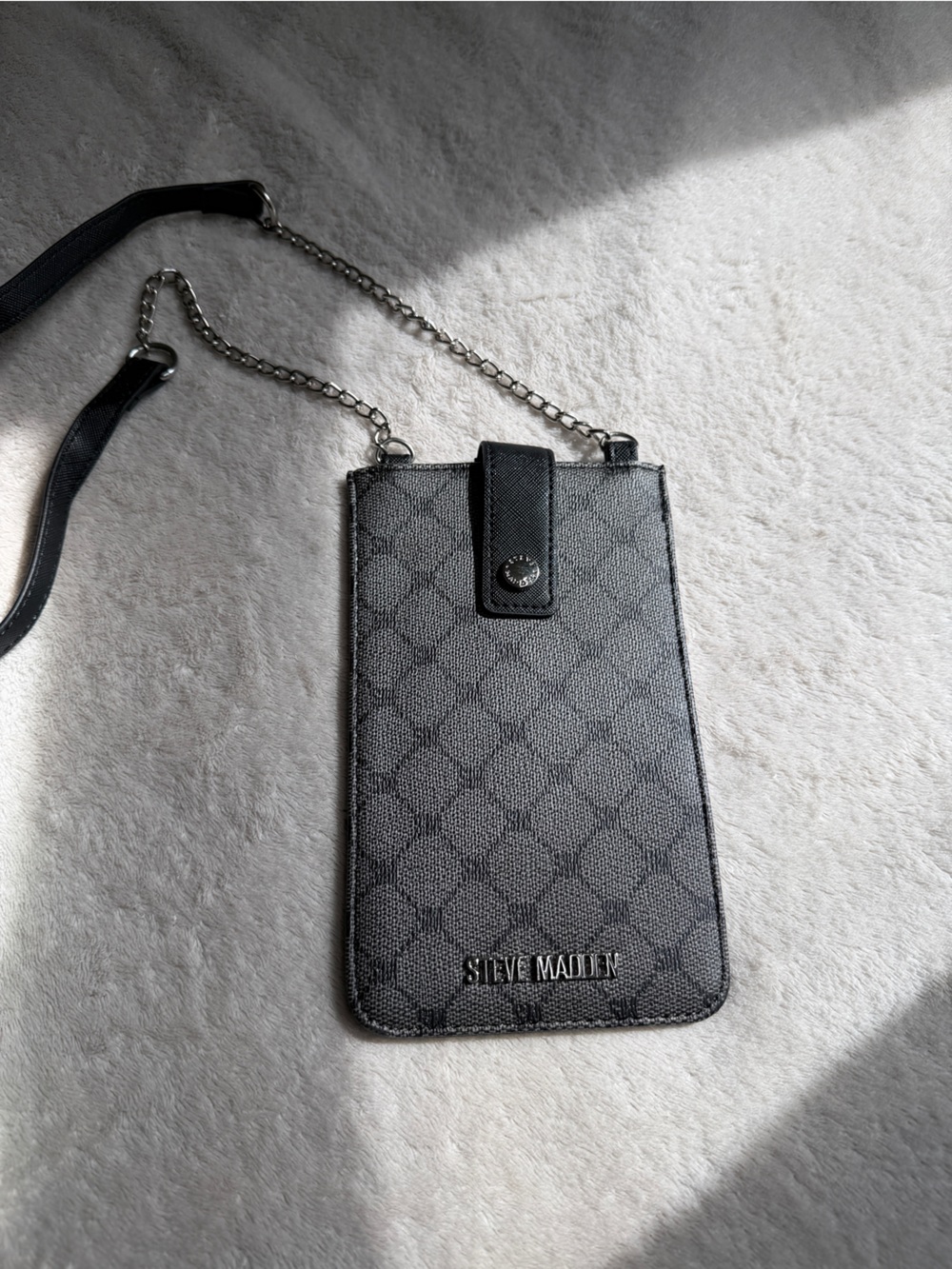 Steve Madden Black Monogram Crossbody Phone Pouch with Chain Strap NWOT